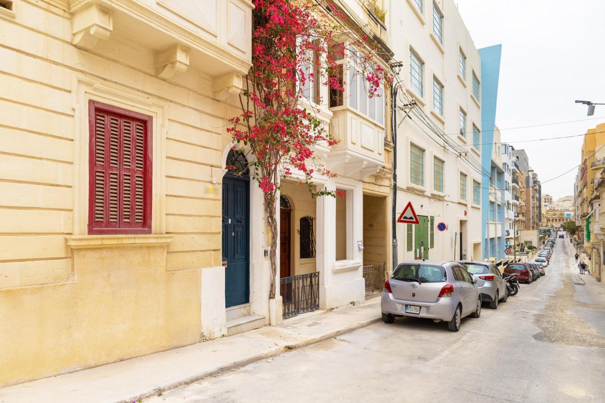 Quiet Ensuite Budget Twin Room Sliema Exterior foto